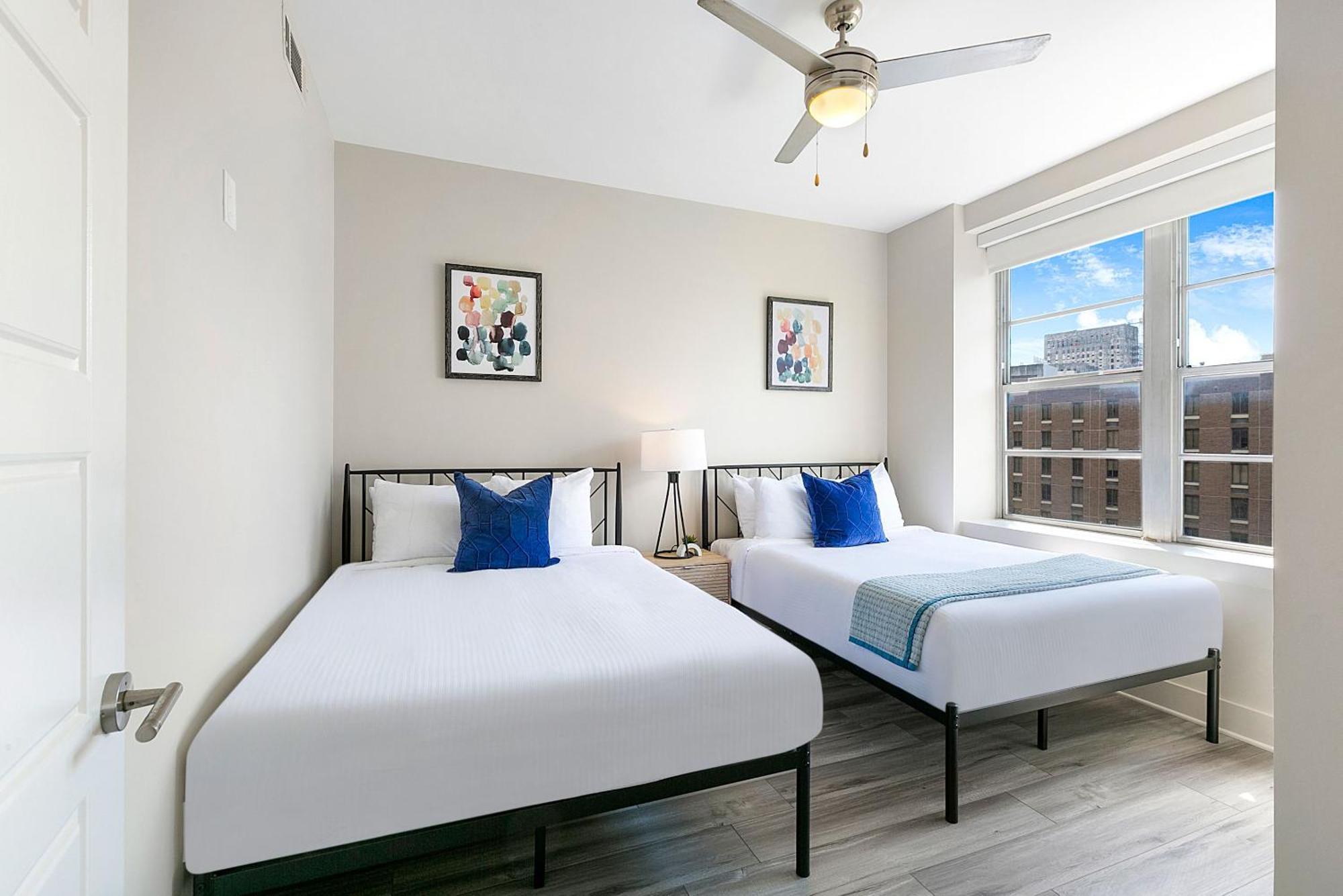 Upscale Condos And Penthouses Close To Canal And Bourbon St Nova Orleães Exterior foto